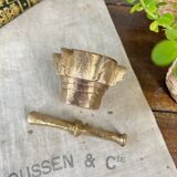 Bronze mortar with pestle