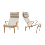 Pair of Scandinavian armchairs model Miranda