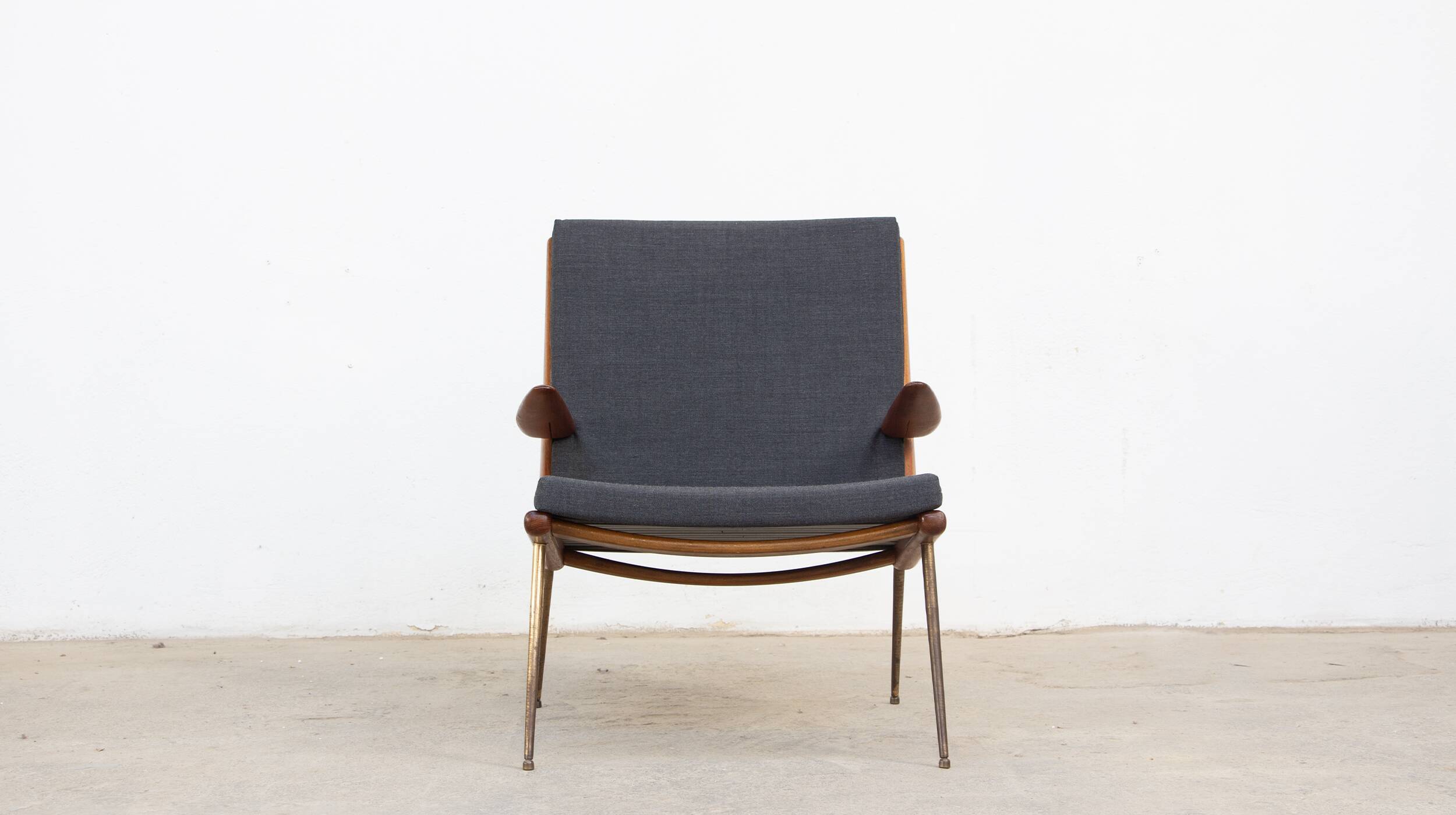 Boomerang FD134 armchair by Peter Hvidt & Orla Mølgaard Nielsen