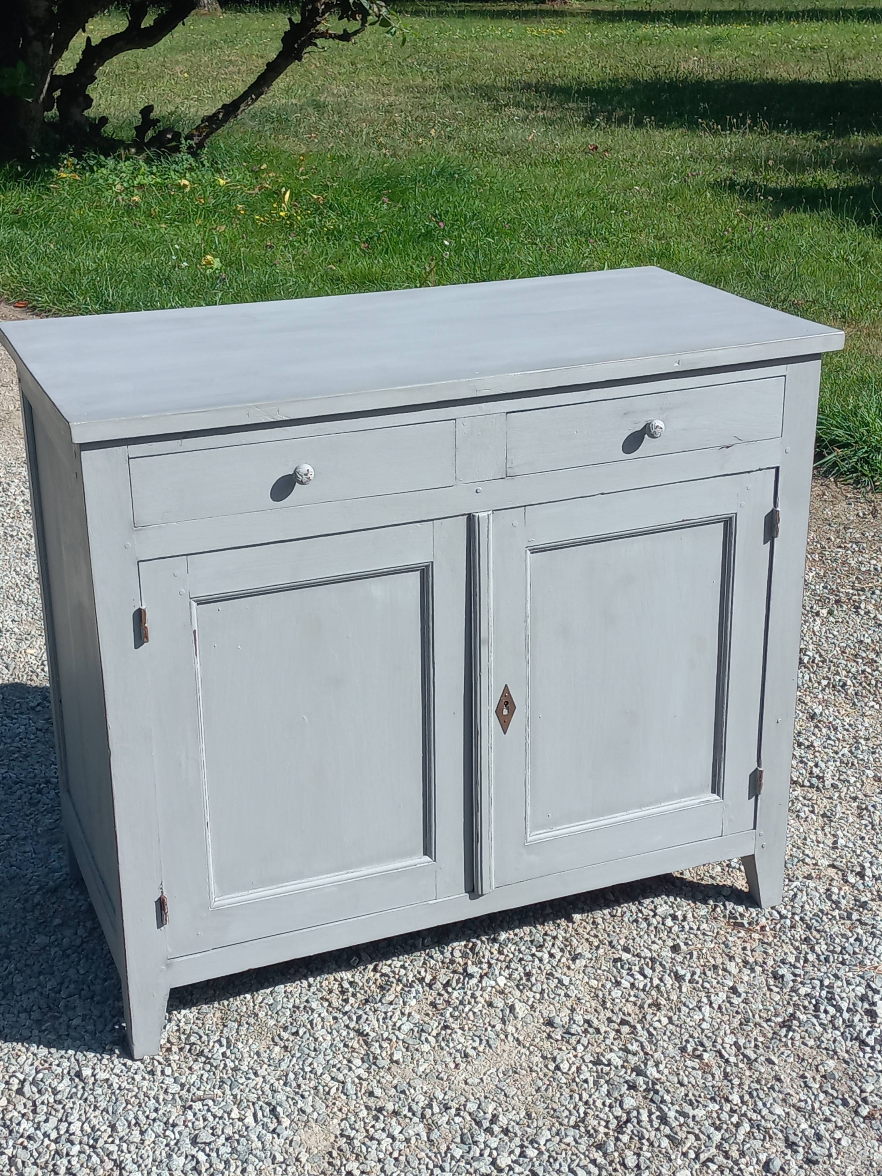 Parisian sideboard in oak and walnut 2 doors 2 drawers from the 20s