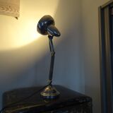 Desk lamp