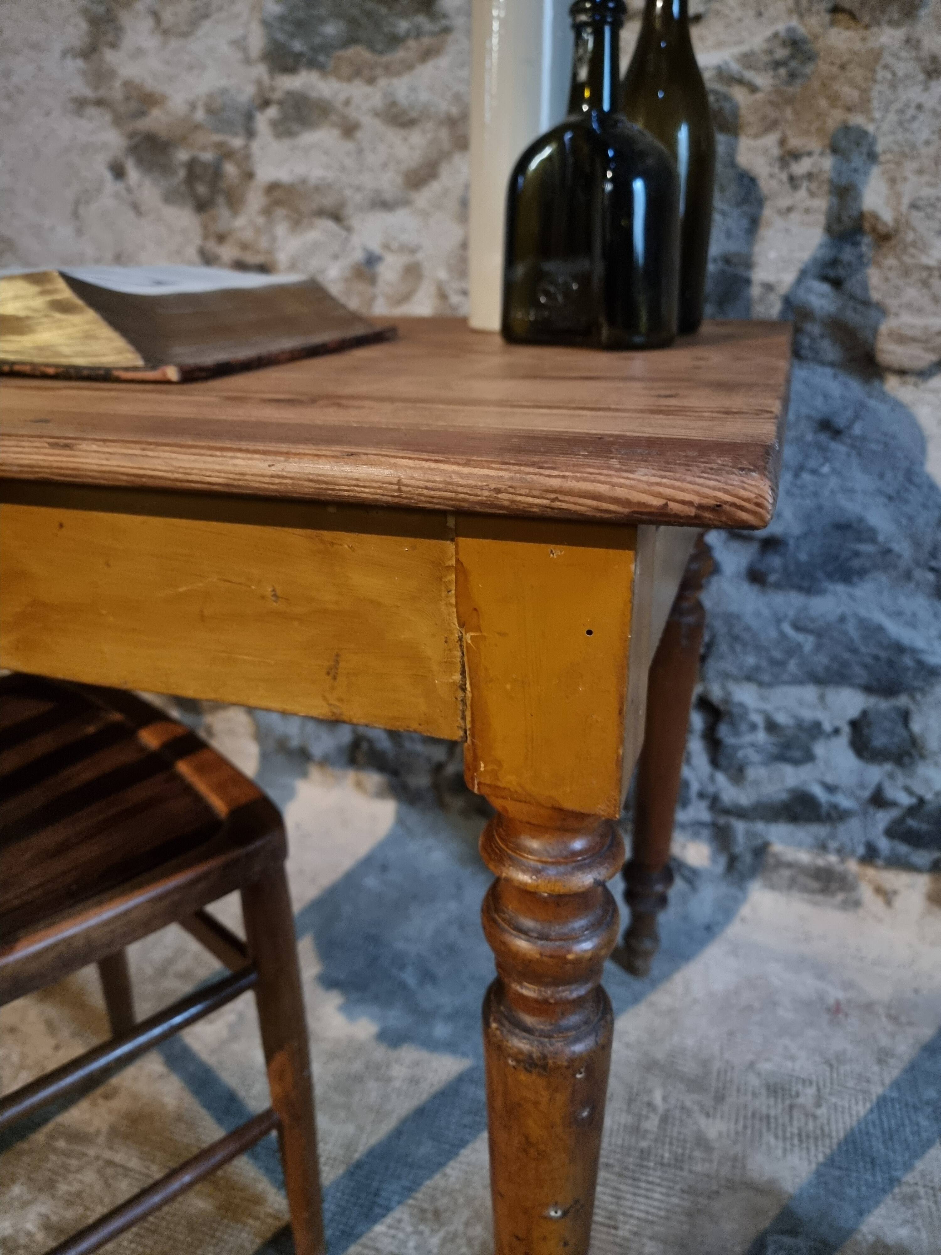 Vintage French farmhouse table, 1920s–1930s