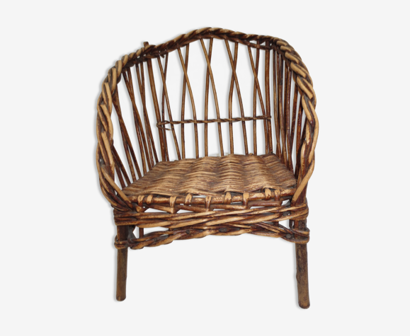 Ancien fauteuil en osier pour poupées, jouet