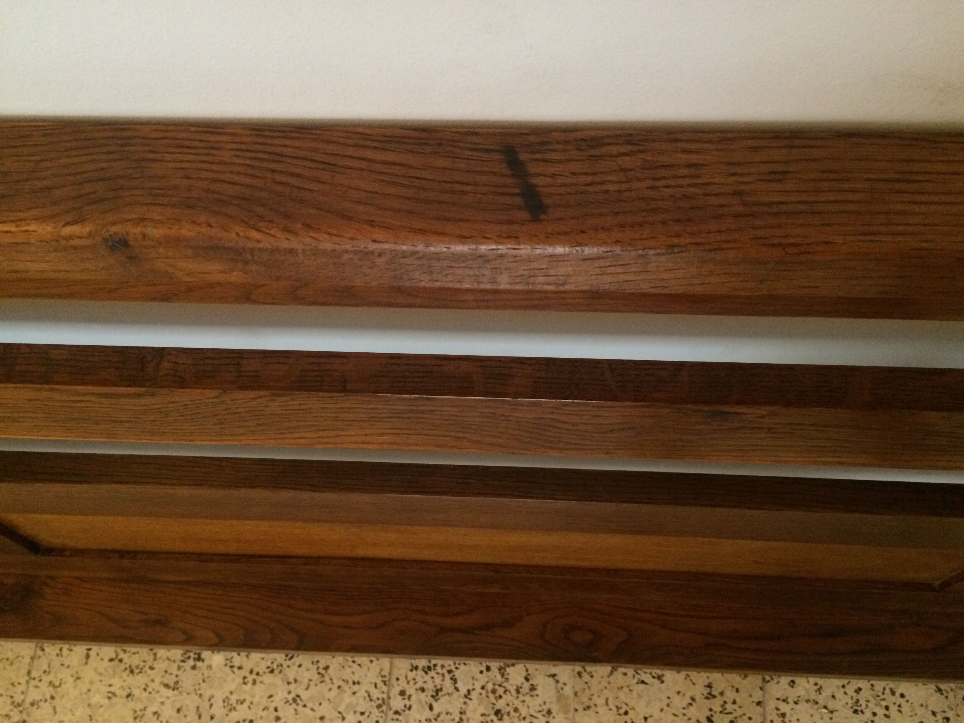 Oak bed by René Gabriel period Reconstruction