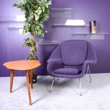 Tripod coffee table, solid oak, Steiner edition