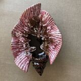 Cup in the shape of pink shell