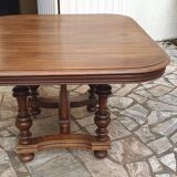 19th century Renaissance style extending table