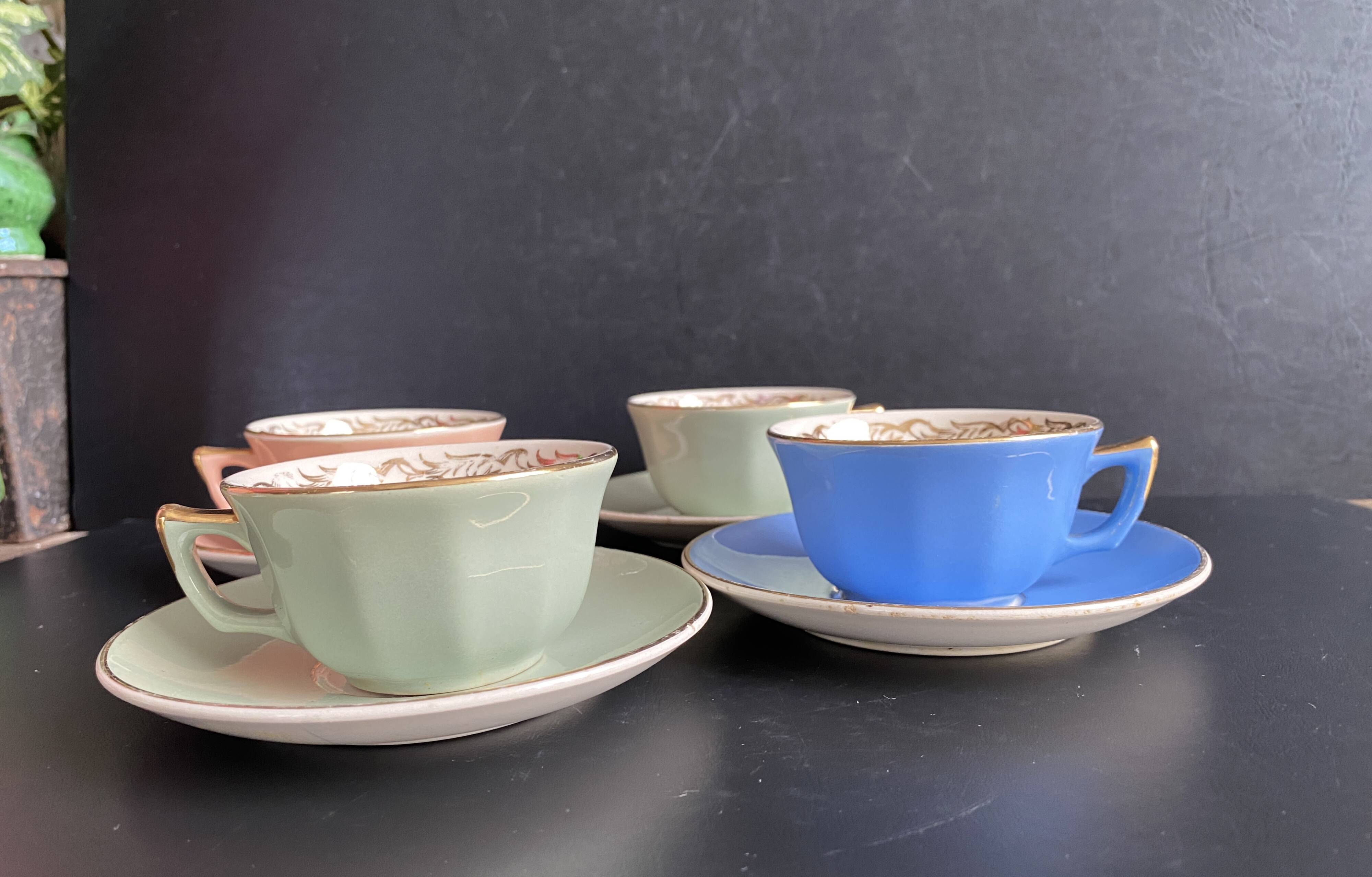 Set of 4 Villeroy & Boch Vintage 50s Cups and Saucers - Pastel & Gold