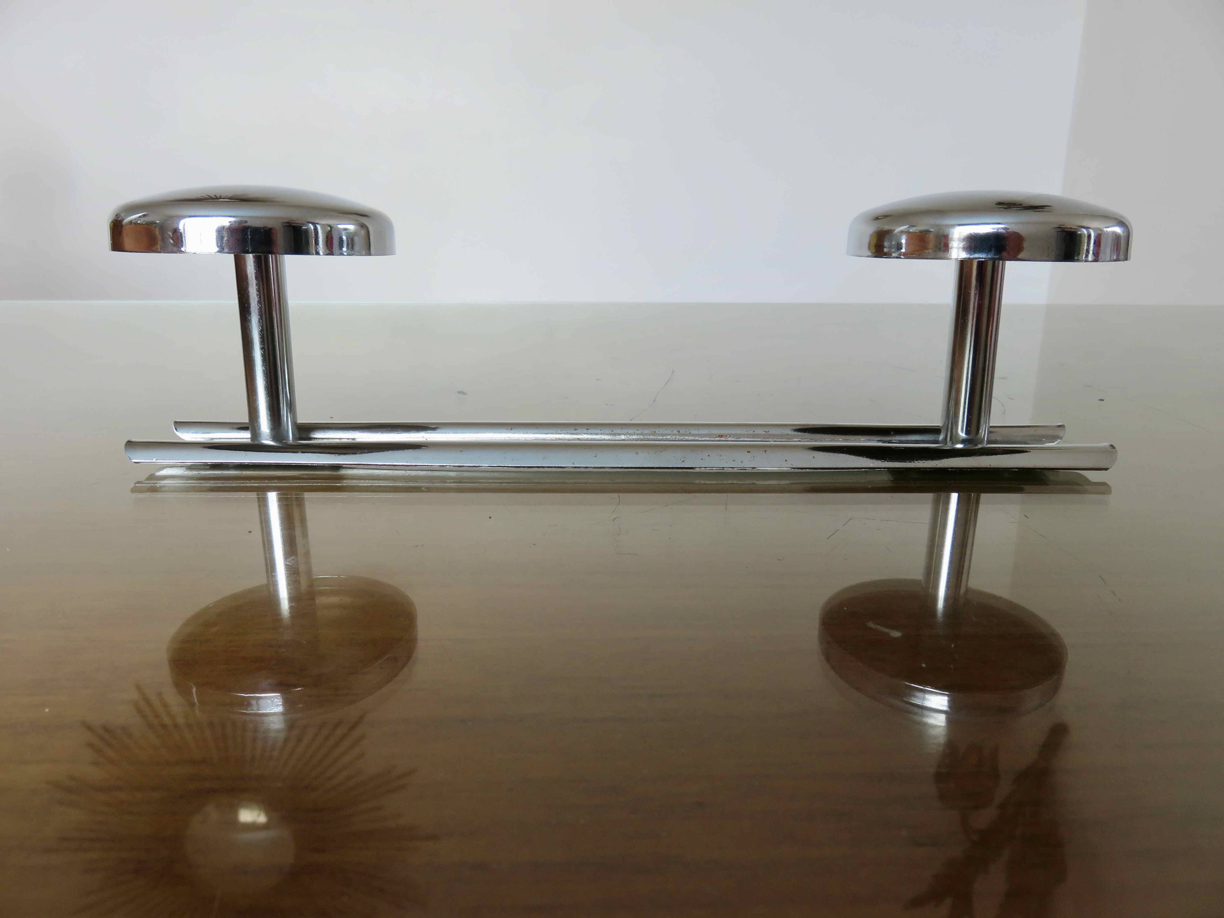 Wall coat rack in chrome metal from the 70s