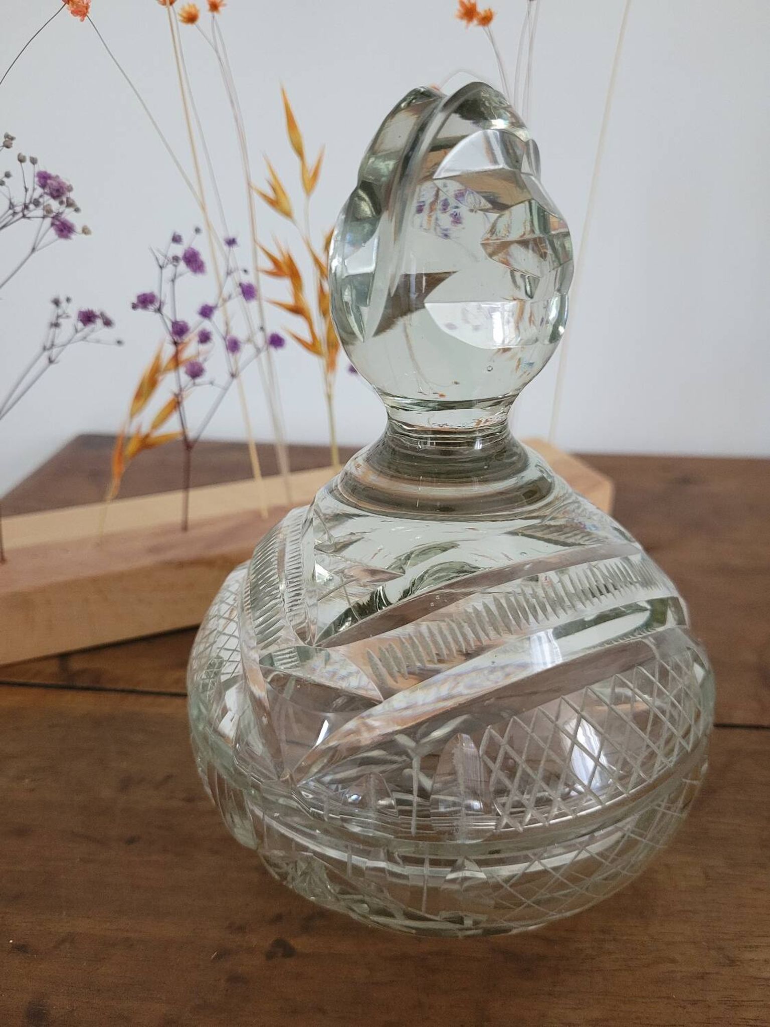 Bonbonnière en cristal ciselée