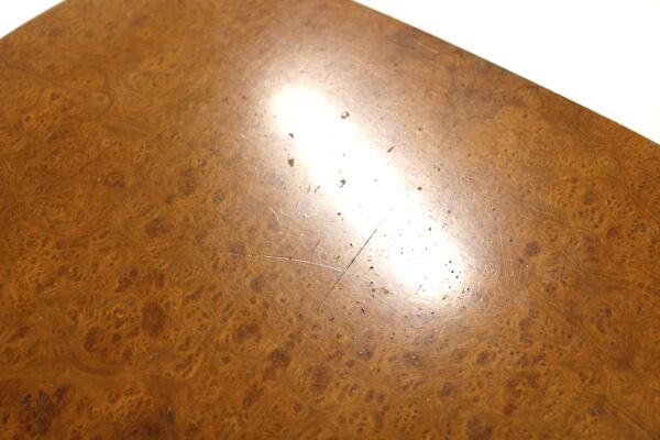 Table basse en orme, Swedish Modern, Suède, 1930