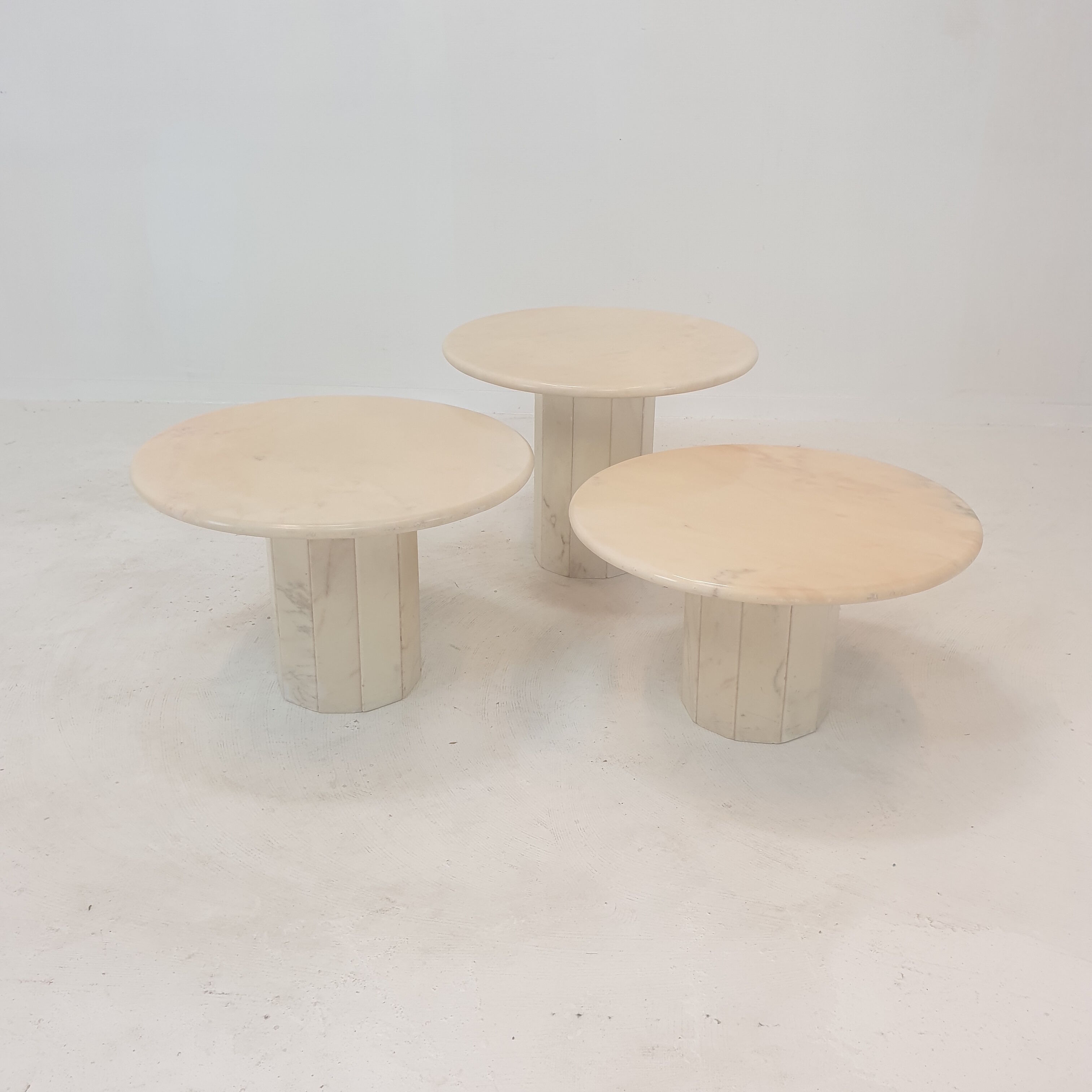 Set of 3 Italian Marble Side Tables, 1970s