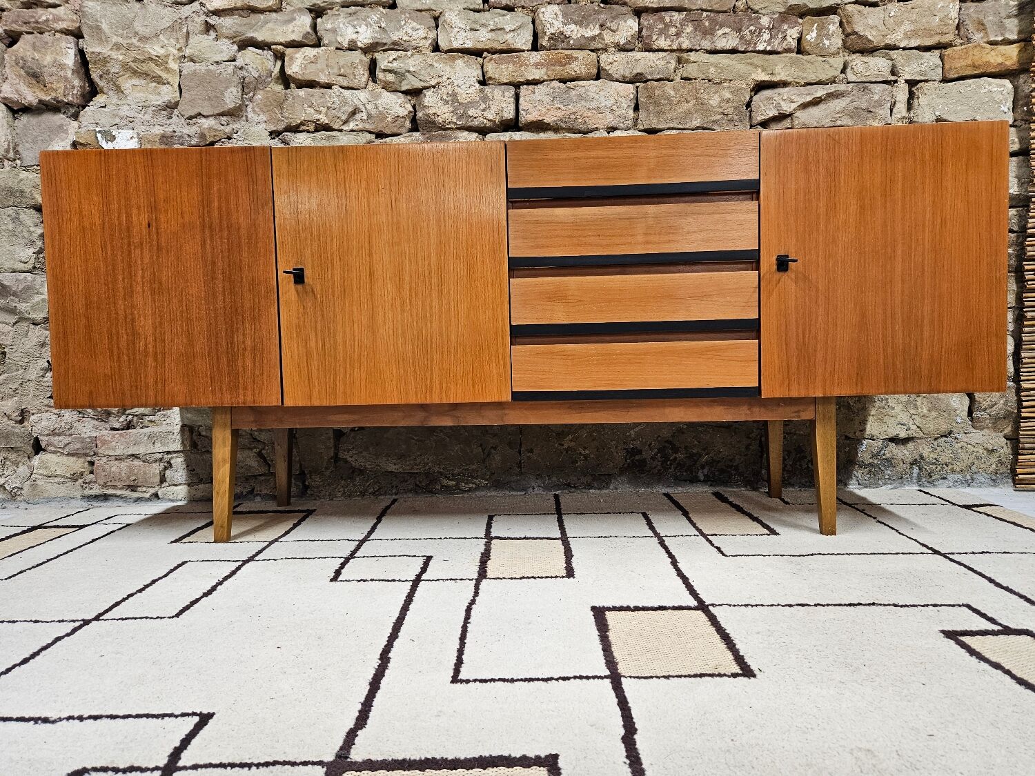 Sideboard style Scandinavian vintage 1970"