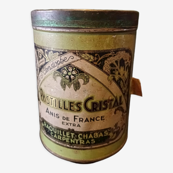 Boîte publicitaire en tôle lithographiée " Pastilles Cristal - Anis de France à Cartentras "