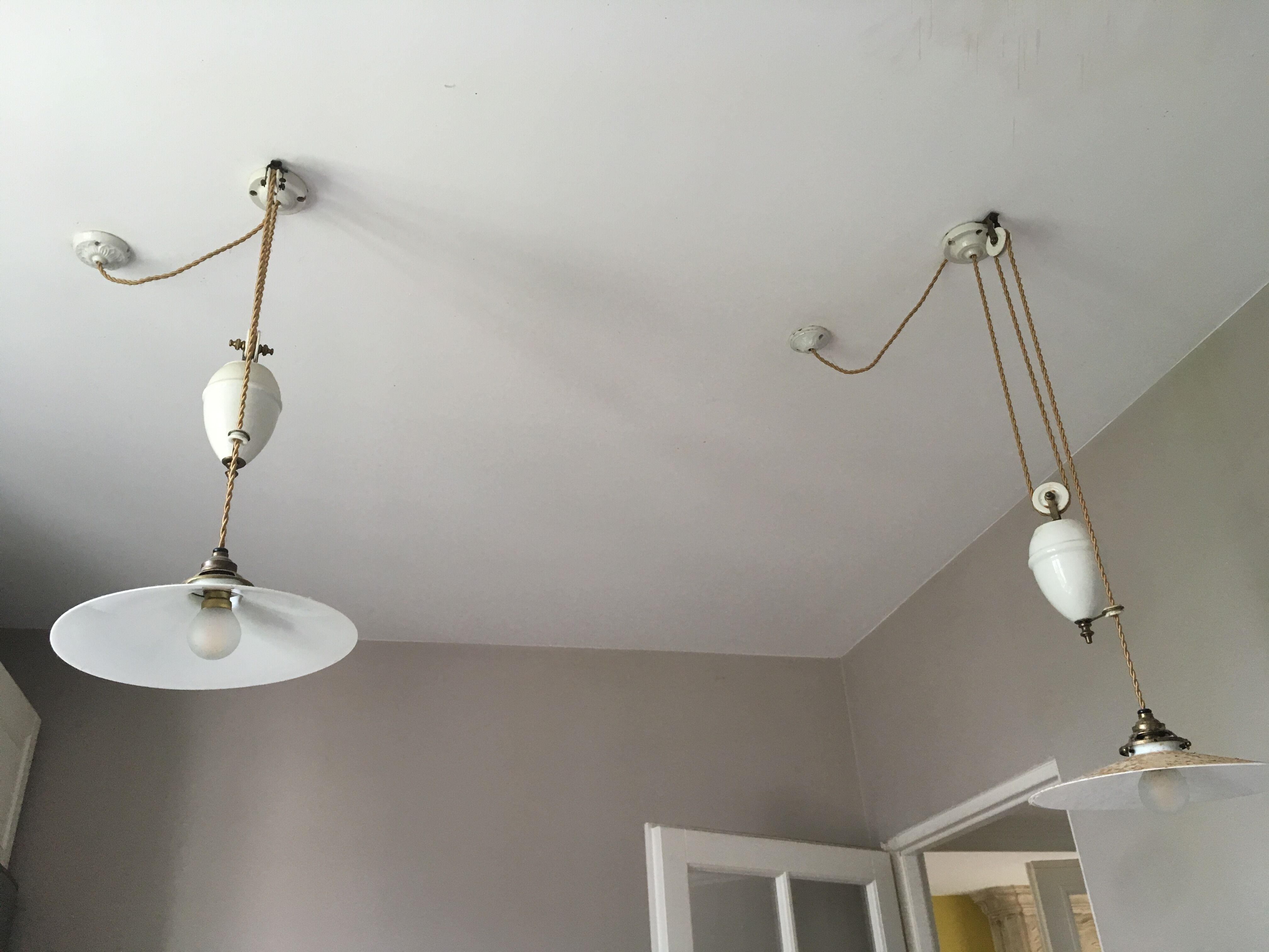 Old suspensions rises and falls