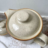 Speckled sandstone coffee service