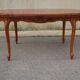 Table ovale avec rallonges, style Louis XV