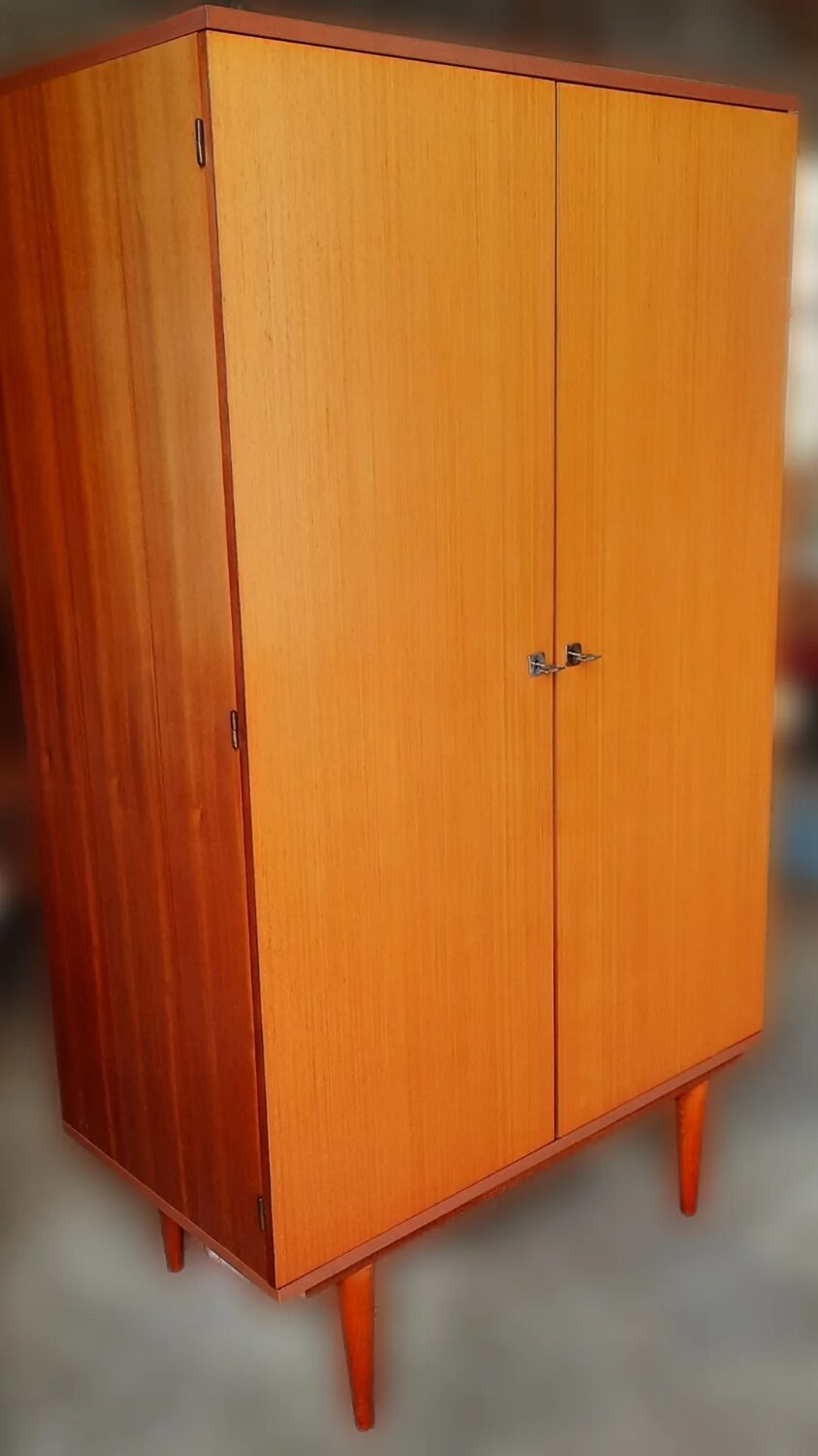 Wardrobe - wardrobe 2 doors mid-century