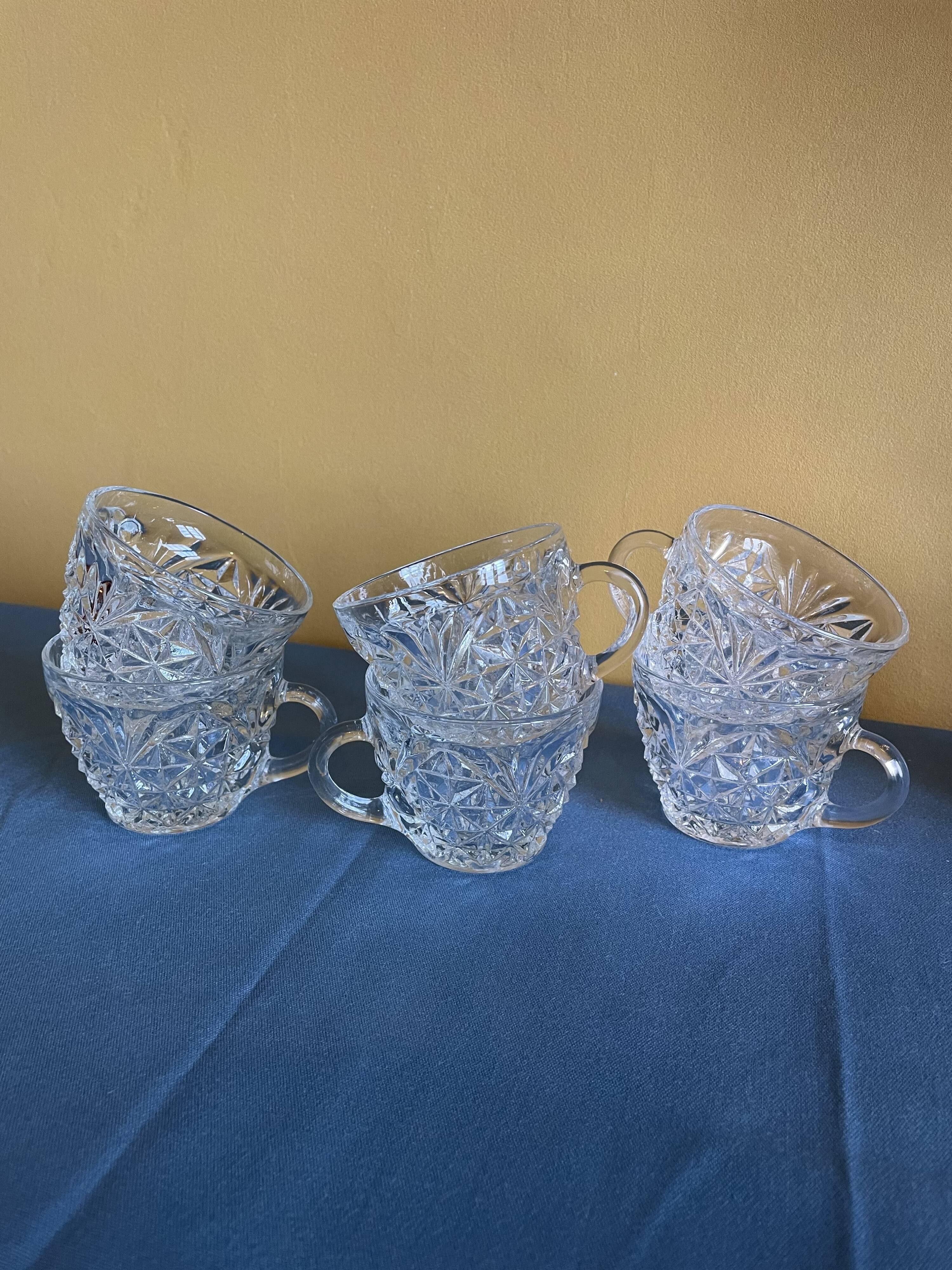 Set of 6 cups