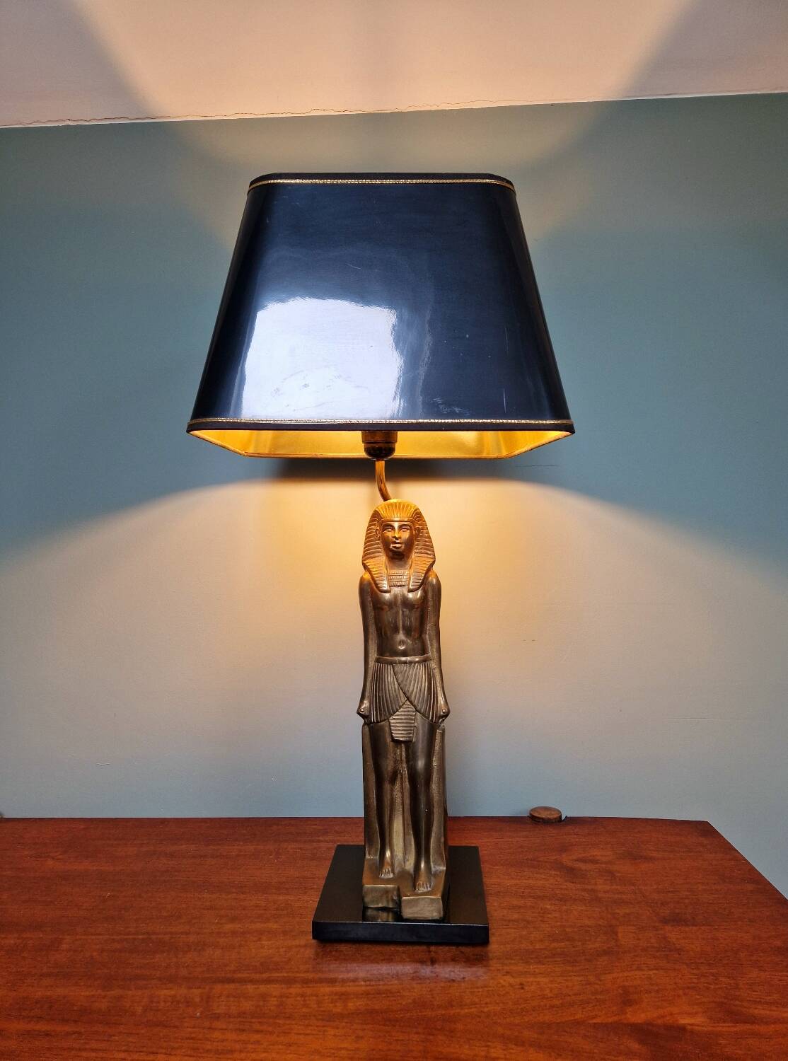 Egyptian table lamp, Hollywood Regency style, 1970