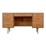 Midcentury Stag 'Concord' Desk / Dresser In Oak. Vintage / Modern / Retro / Danish Style.