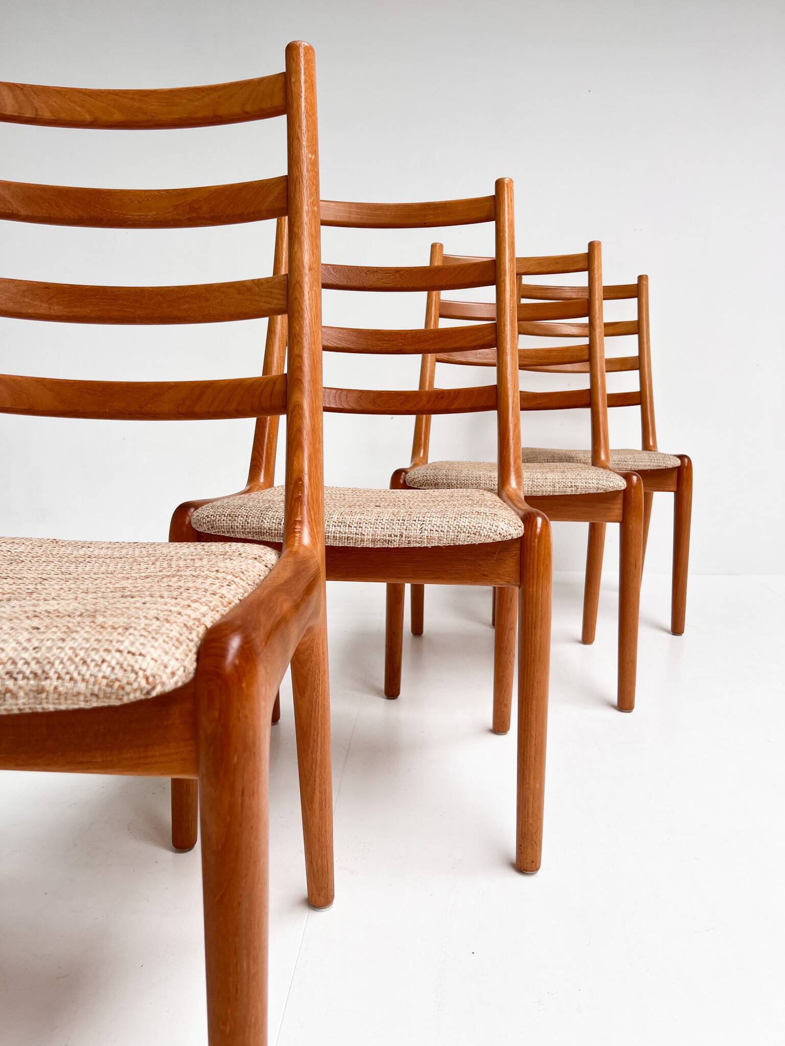 Set of Danish spindle chairs by JK Mobler, 1970s