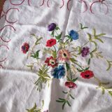 Nappe ancienne brodée
