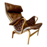 "Pernilla" armchair leather "Bruno Mathsson" 1960.
