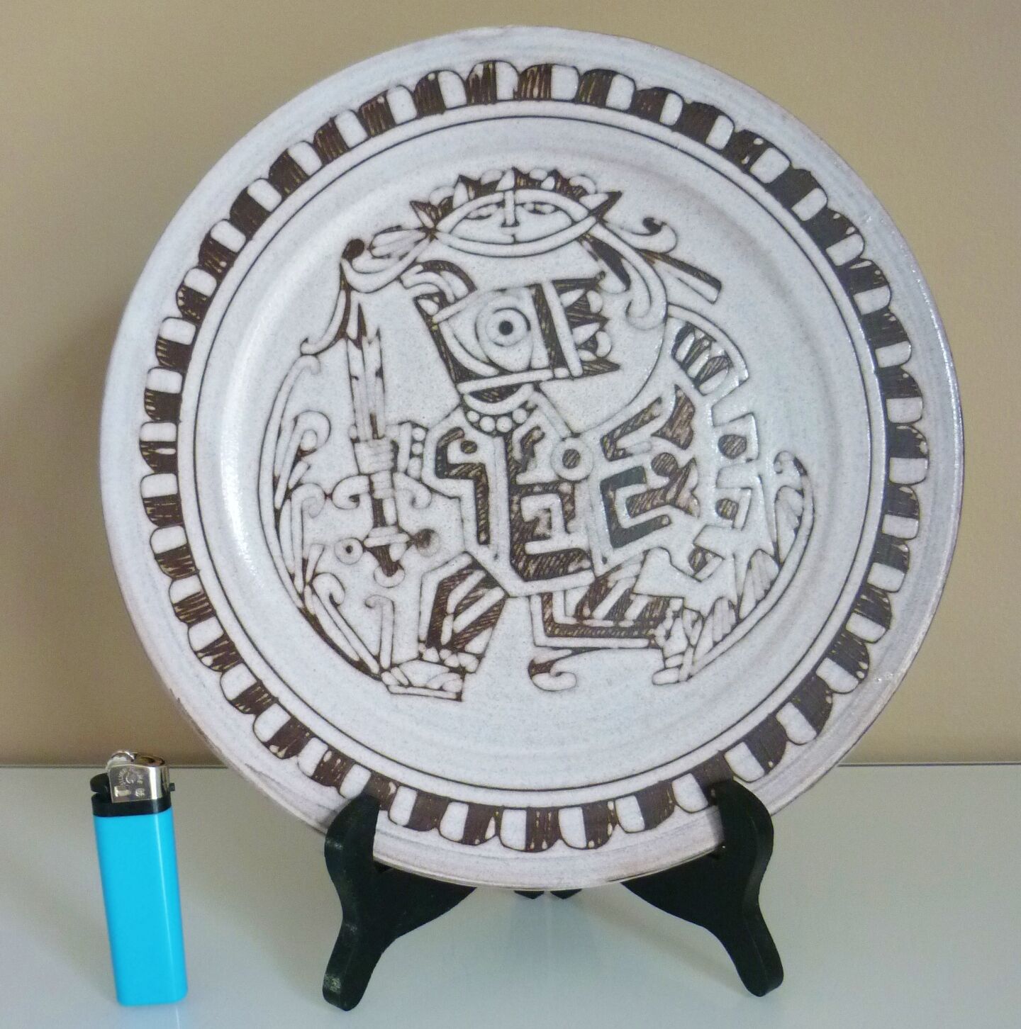 Enameled ceramic art plate, signed La Tournerie, 1960s/1970s