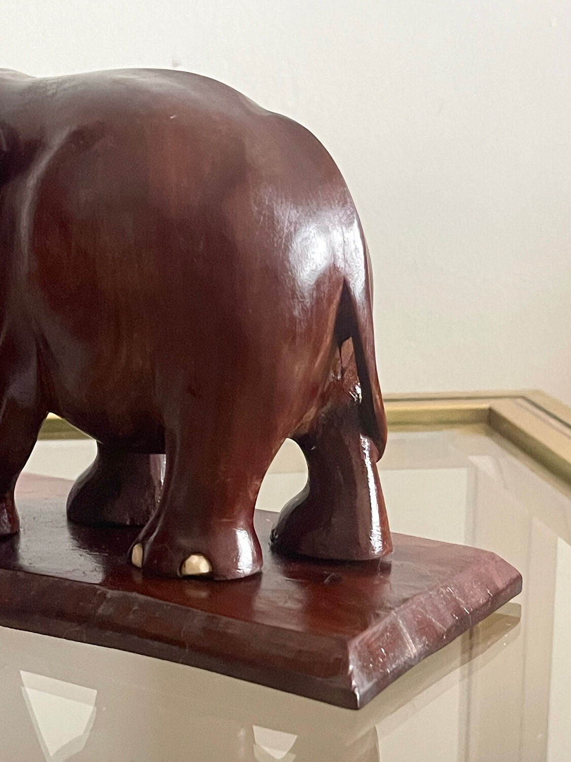 Elephant bookends