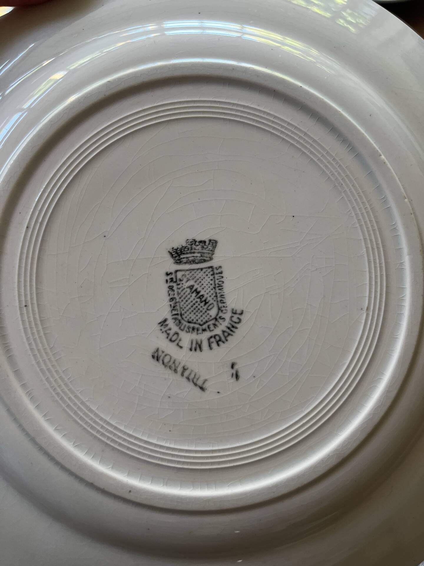 Saint Amand plates