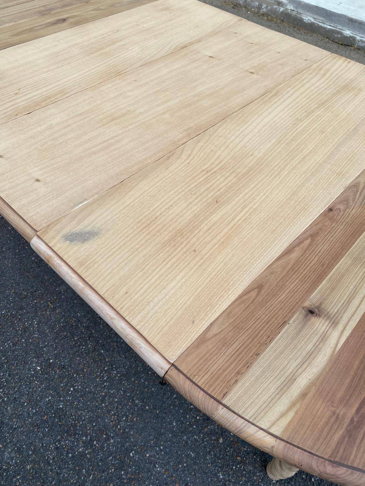 Table ronde extensible Louis Philippe XIXème à volet pliable 6 pieds 230cm