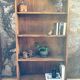 Bibliothque années 50 en bois brut