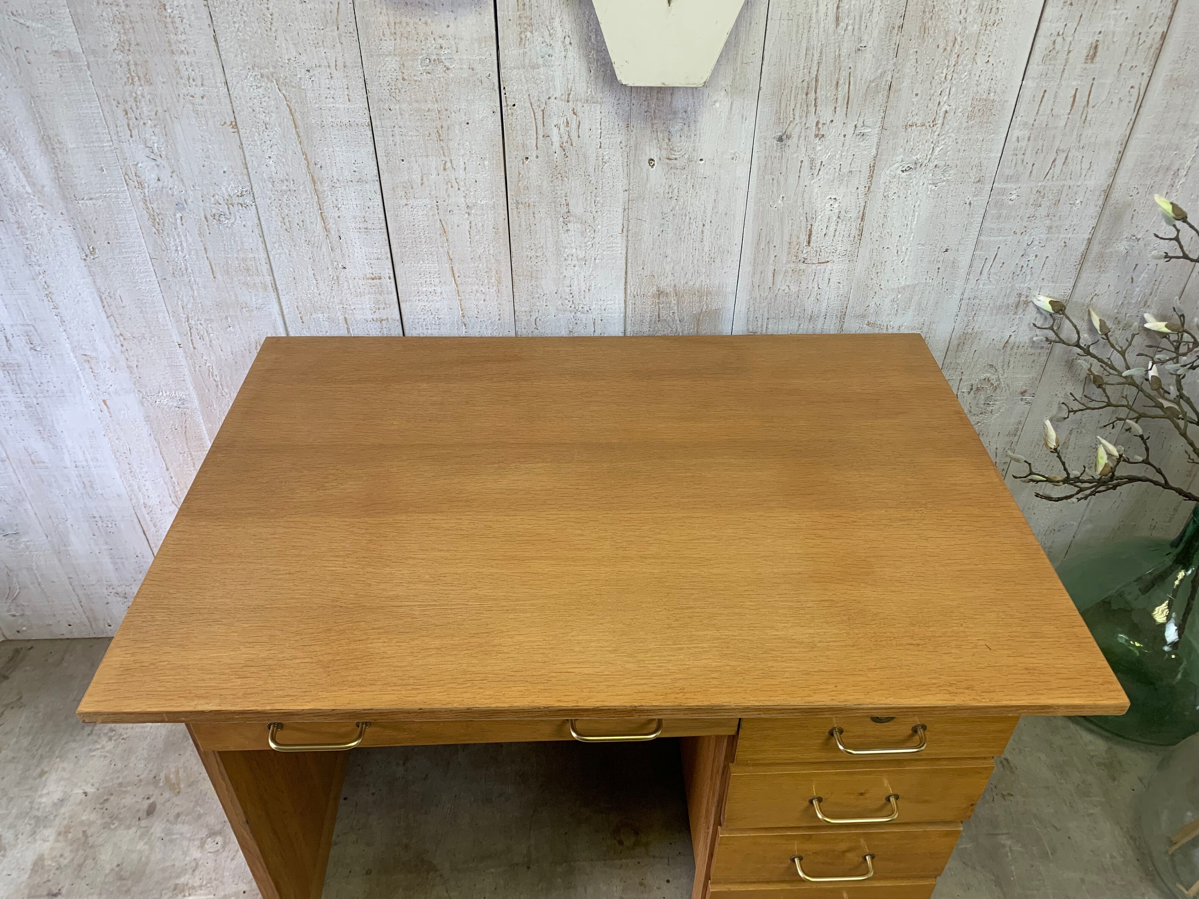 Vintage "spirol" desk