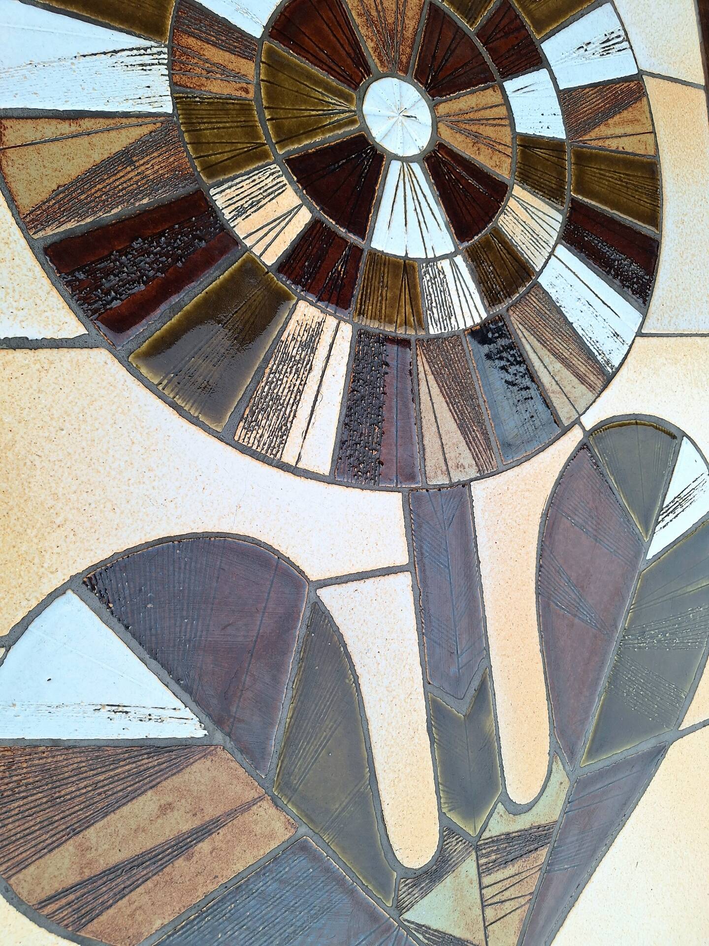 Roger Capron, vintage coffee table with ceramic top, design furniture.