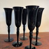 Flûte coupé à champagne verre violet foncé noir