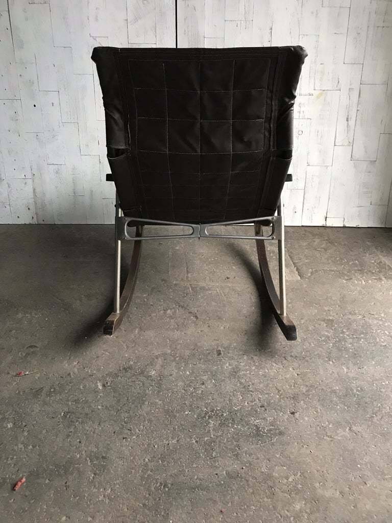 Mid-Century Japanese rocking chair in black leather, metal, and wood by Takeshi Nii (1950s)
