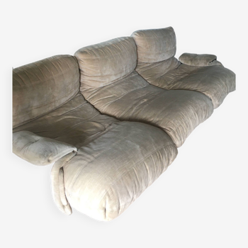 canape velours LIGNE ROSET Marsala