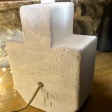 Blackcurrant stone lamp