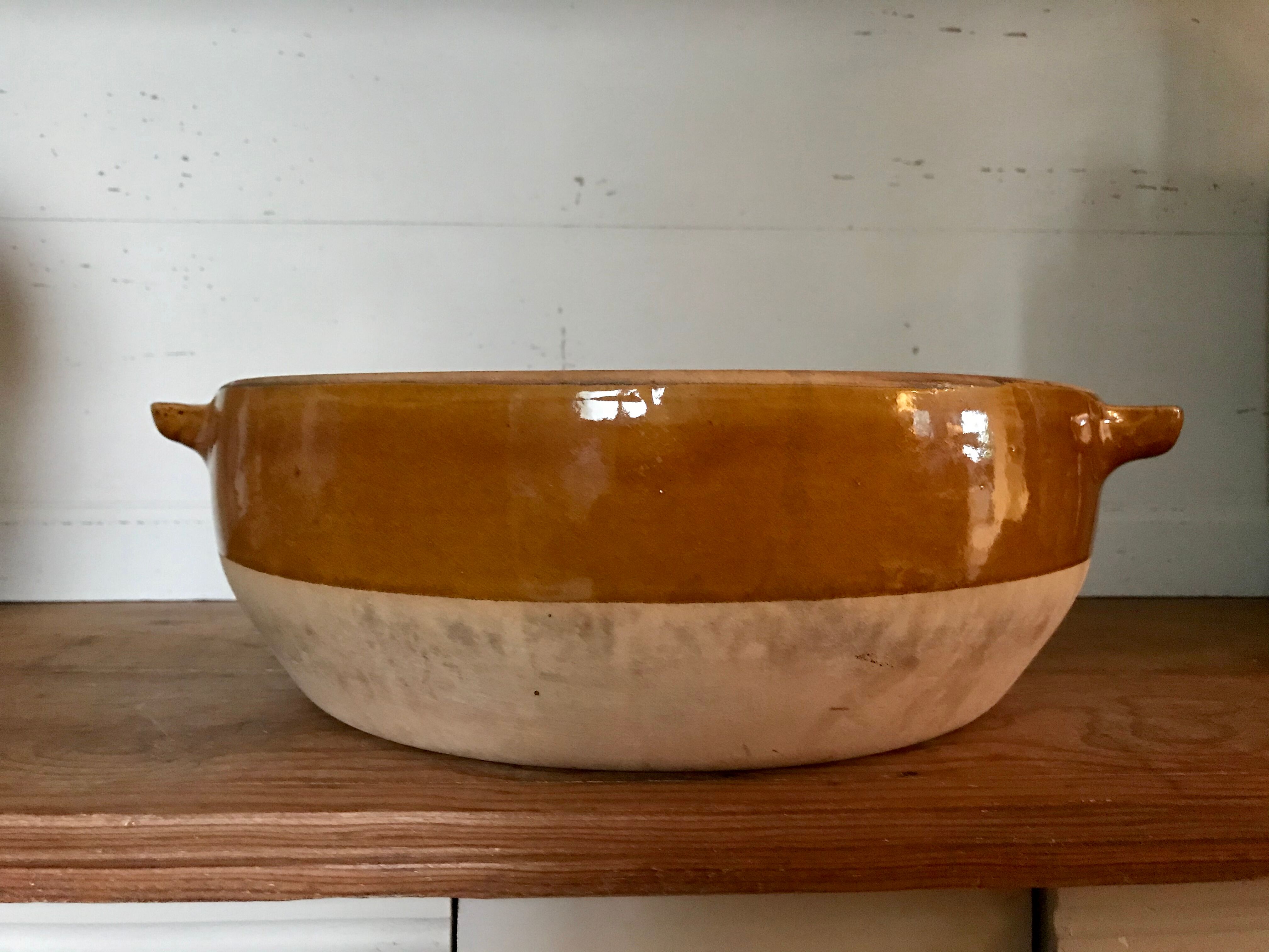Glazed terracotta dish