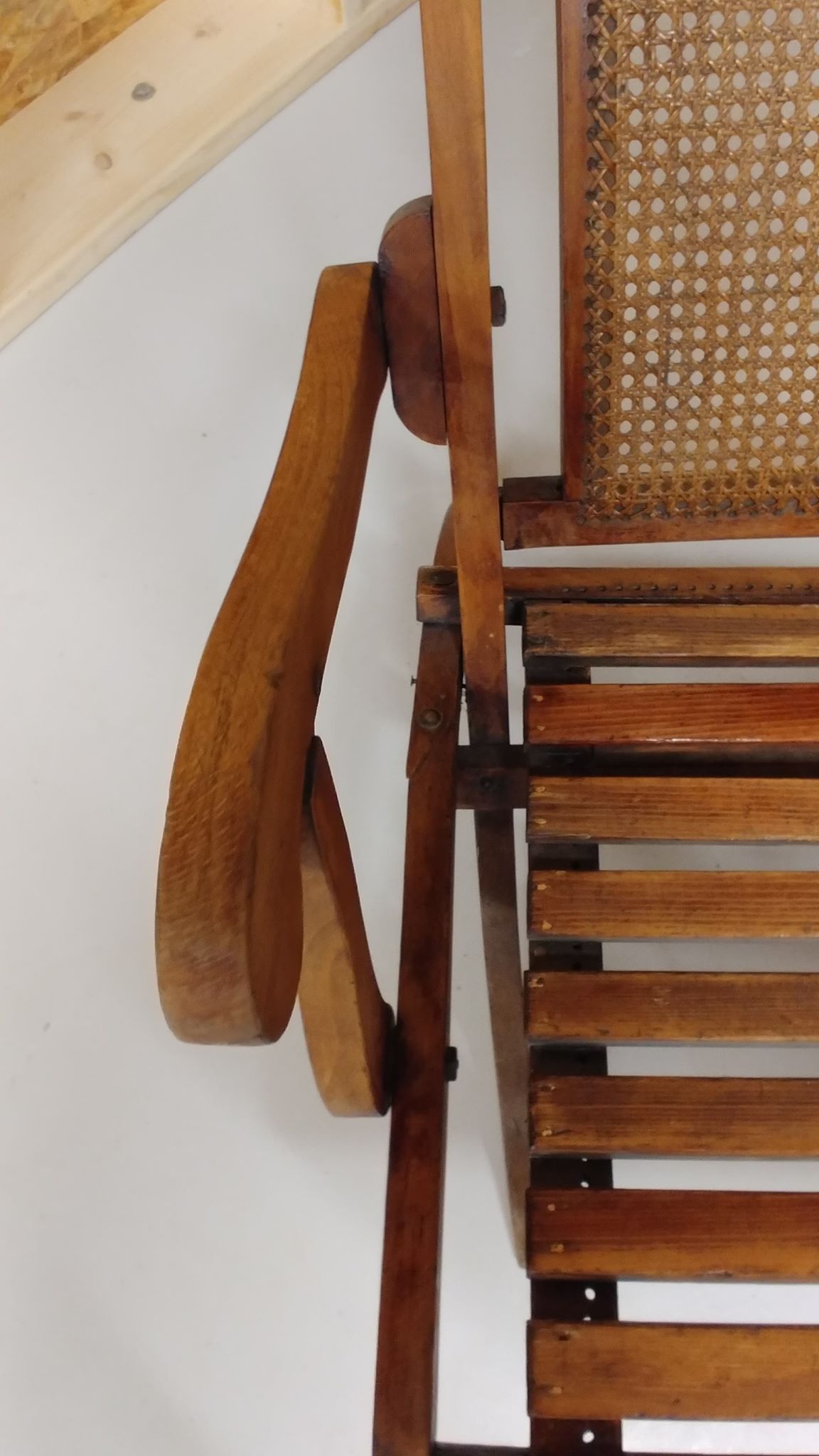 Fauteuil pliant canné