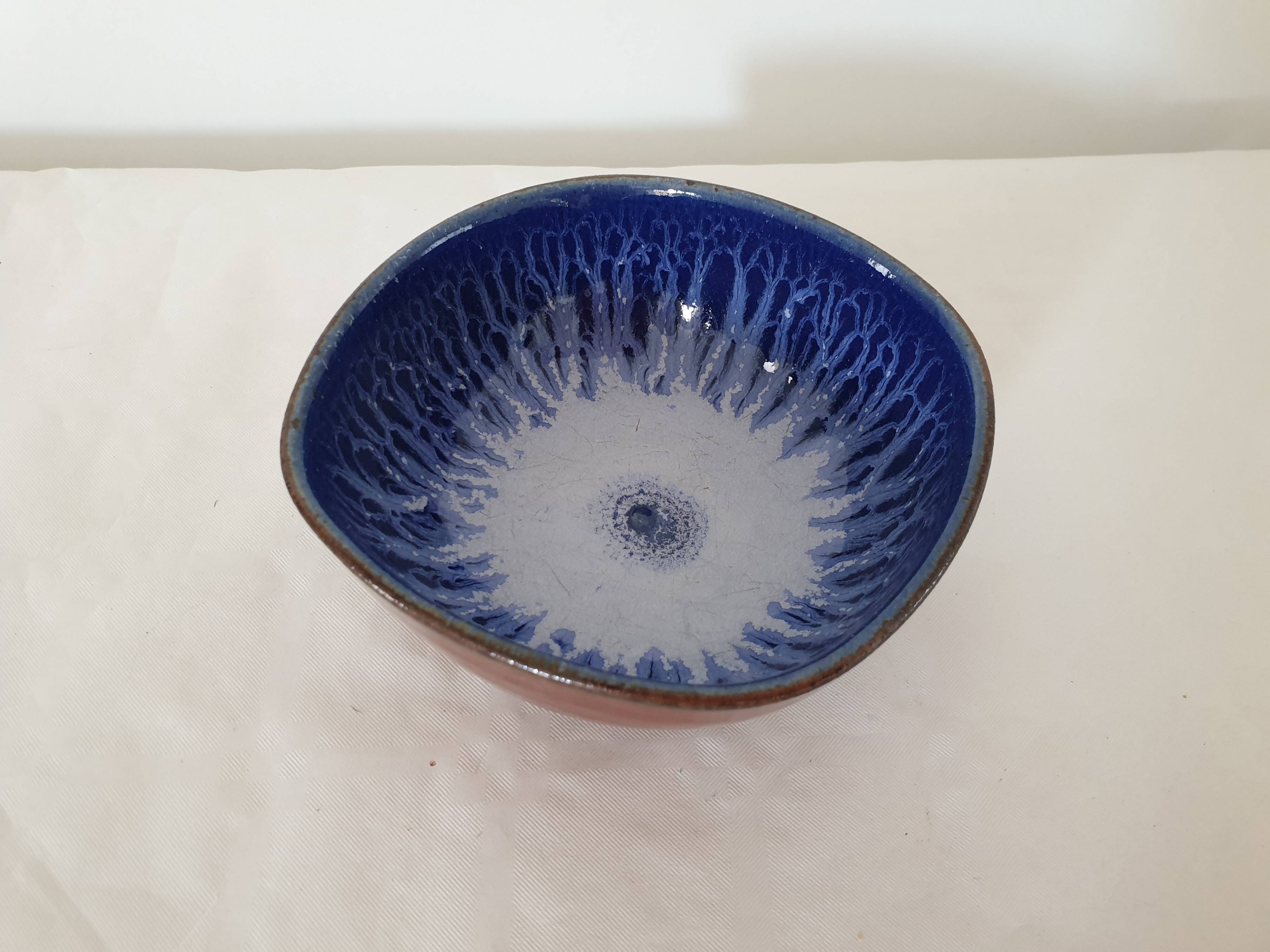 Glazed ceramic bowl / cup Blue interior Signed Alésia