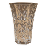 Chiseled glass vase