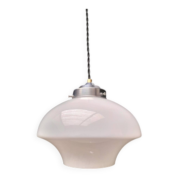 Opaline pendant light