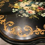 Napoleon III period tilting tripod side table