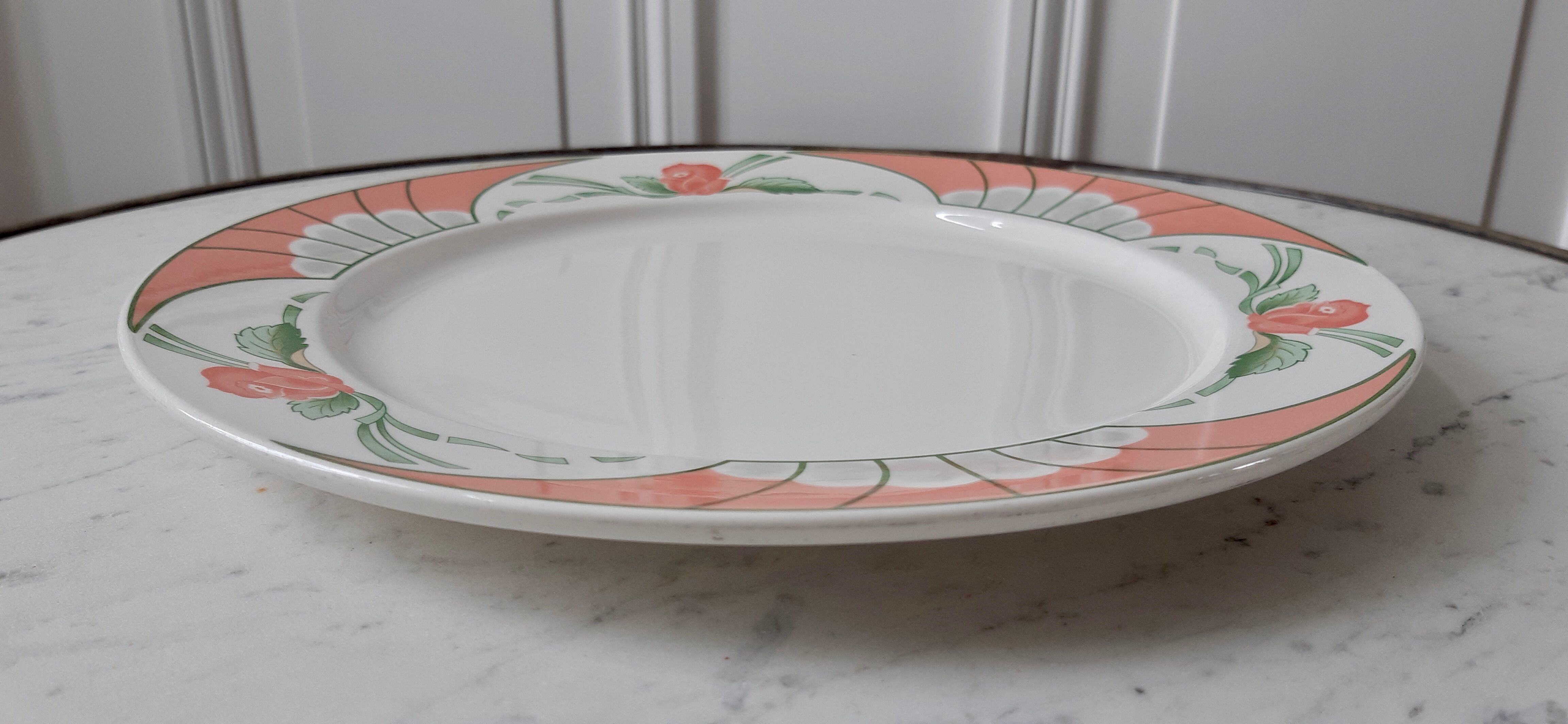 Vintage Villeroy and Boch cake dish