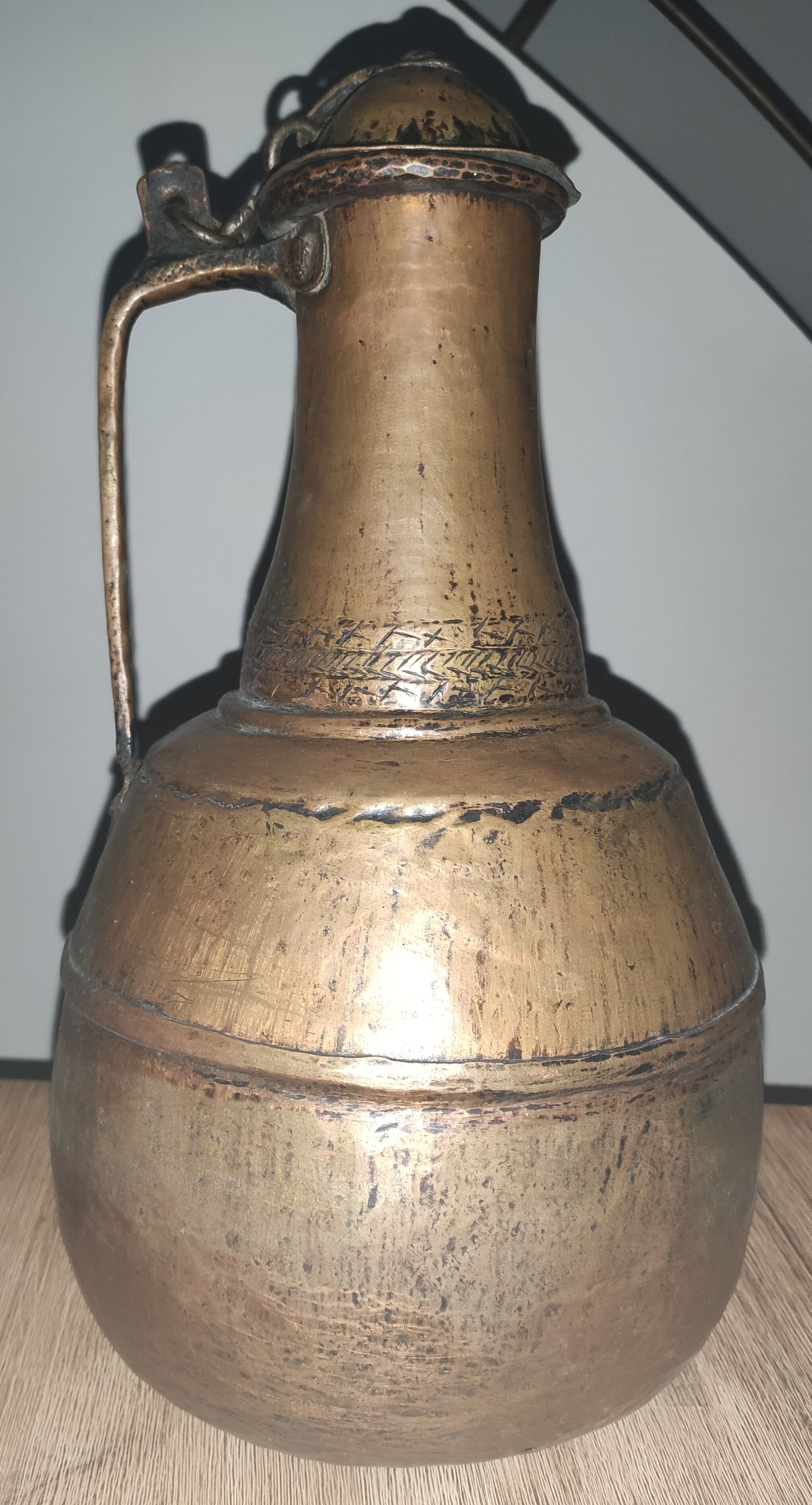 Burnt copper kettle before 1900