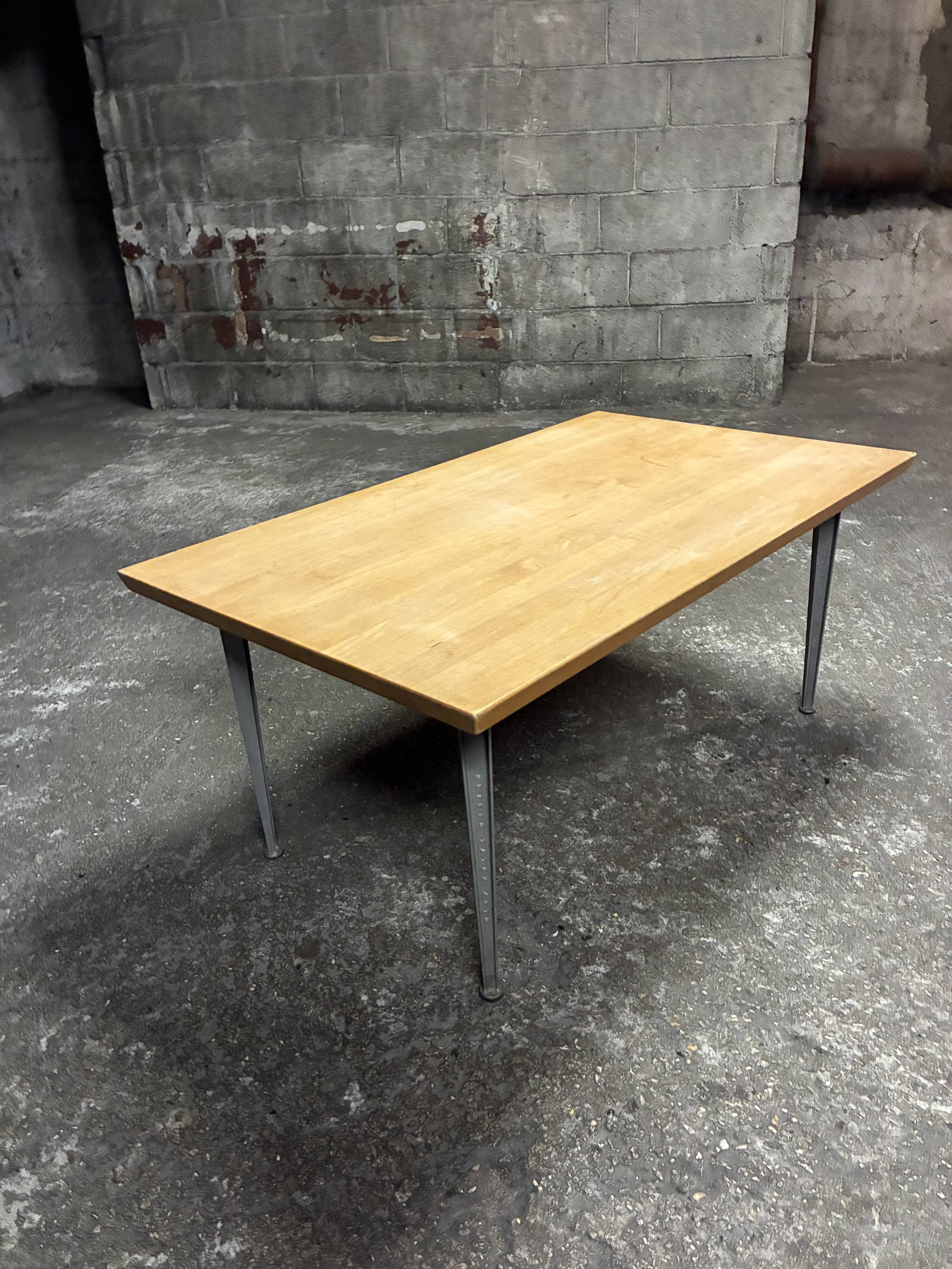 Table basse Olof Kolte, Suède
