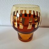 Carafe and its amber/gold glasses from the 70s