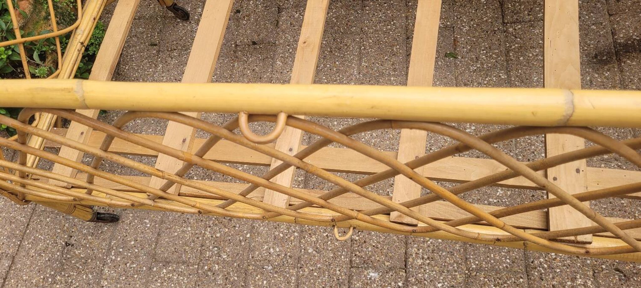 60s rattan children's bed